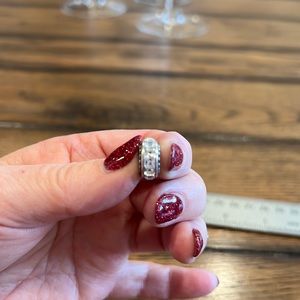 Brighton repeating fine crystals, square cut spacer